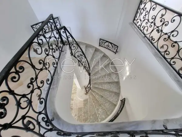 Coquette villa S+4 à louer à la Marsa - 5