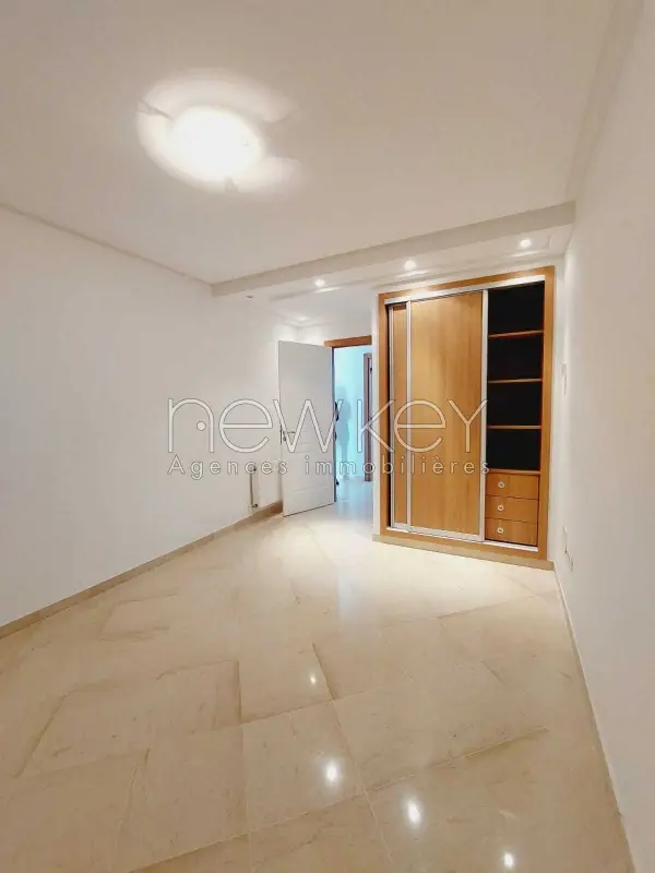 Magnifique appartement S+2 à louer à Gammarth - 2