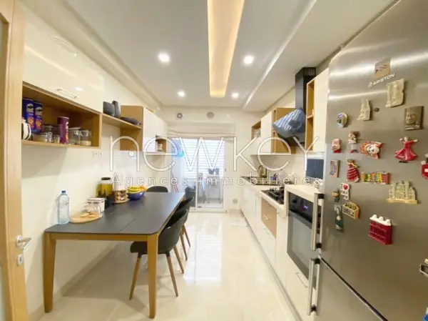 Un Bel Appartement S+3 avec jardin à vendre à La Soukra - 2