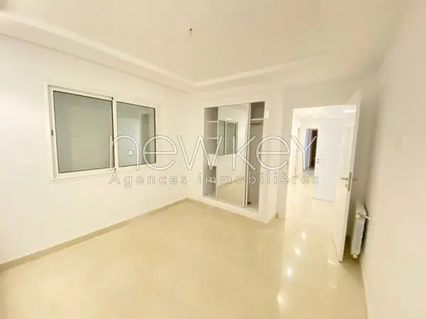 Un Appartement S+3 à louer à La Soukra - 5