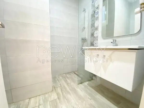 Un Appartement S+2 à louer à Chotrana 1 - 3