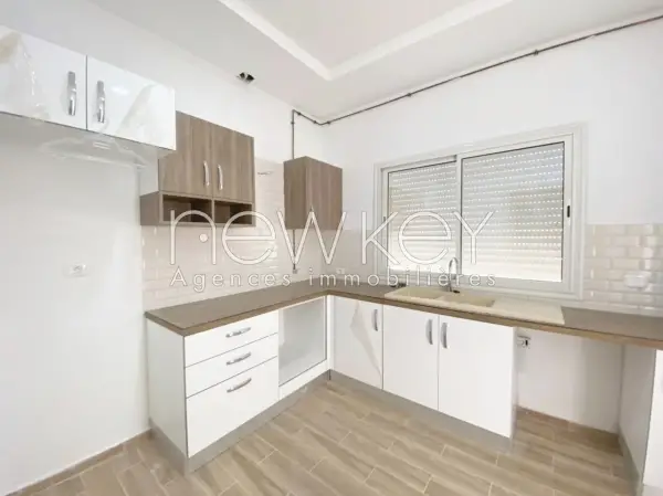 Un Appartement S+2 à louer à Chotrana 1 - 1
