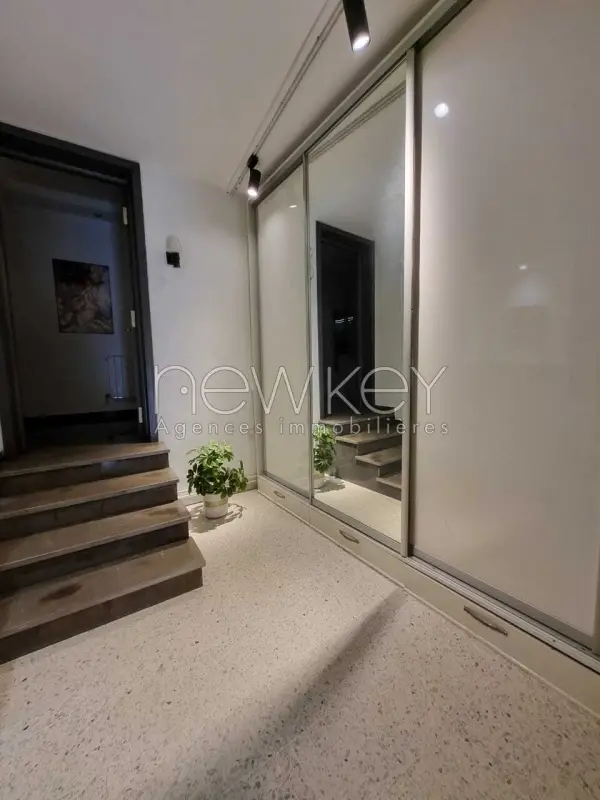 Etage de villa meublé S+2 à Gammarth - 6