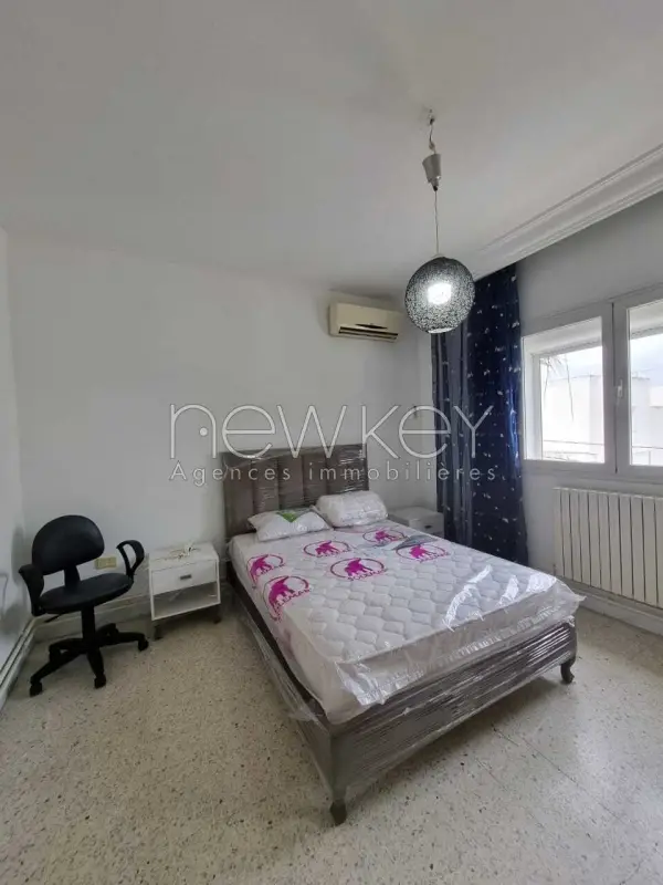 Etage de villa meublé S+2 à Gammarth - 3