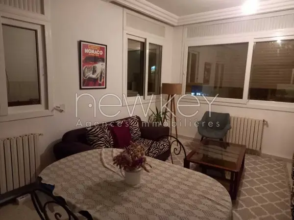 Magnifique Etage De villa S+3 à La Marsa - 1