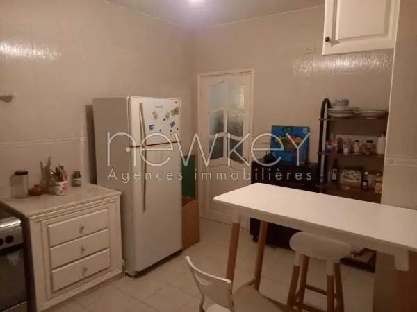 Magnifique Etage De villa S+3 à La Marsa - 4