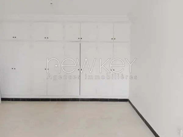 Un Duplex S+2 à louer à La Soukra - 1