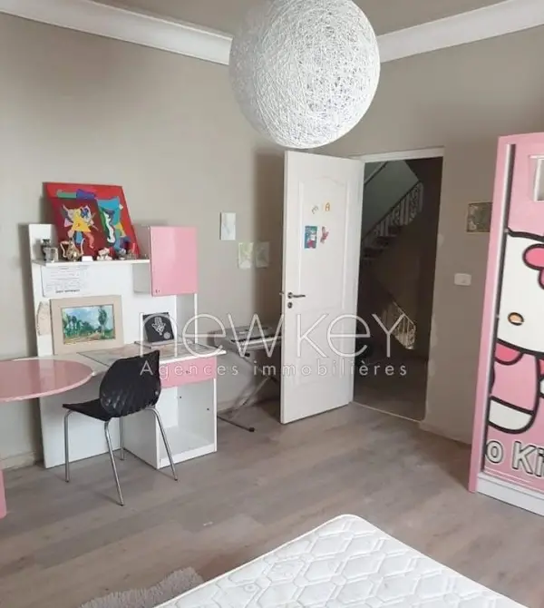 Une Villa jumelée à vendre à La Soukra - 2