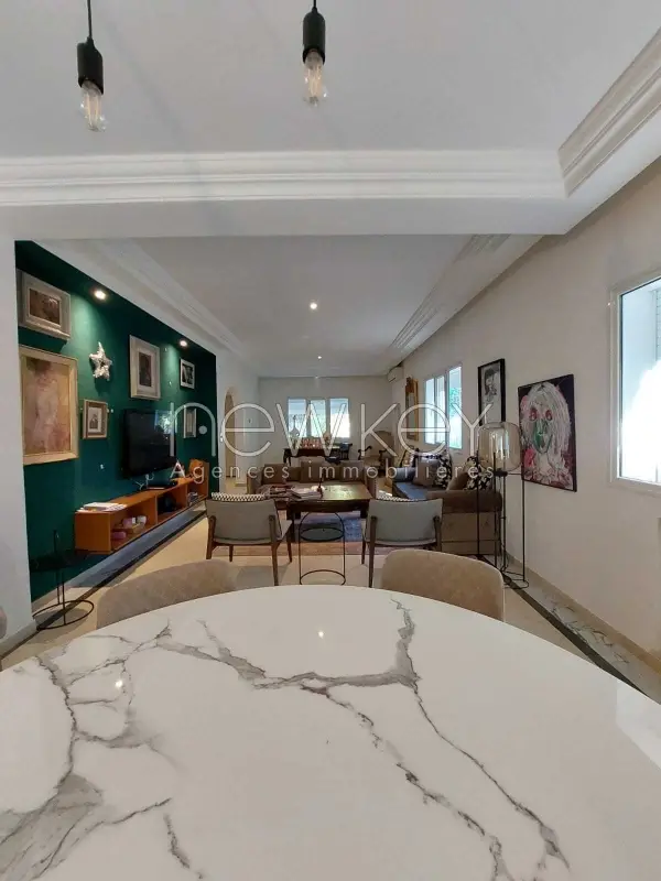 Villa s+5 à la Marsa - 2