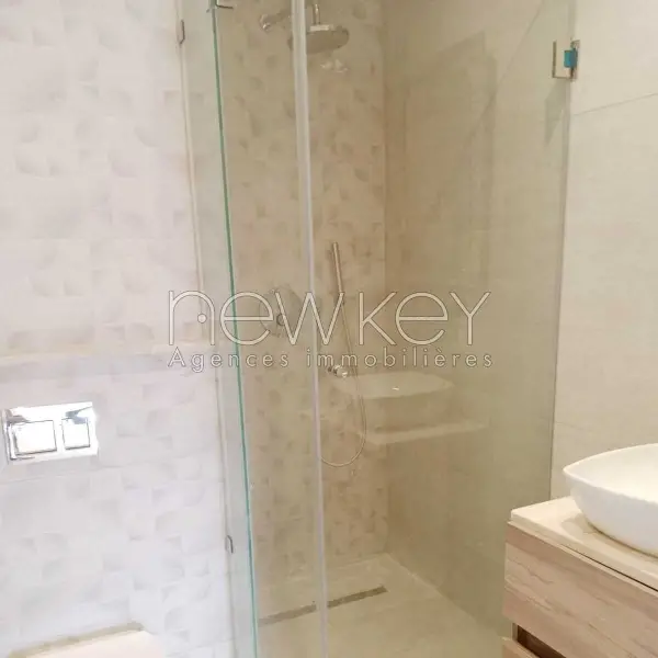 Un Bel Appartement S+2 à louer à Ain Zaghouan Nord - 3