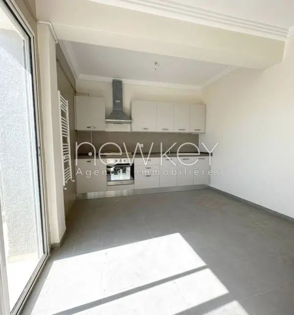 Un Appartement S+2 Neuf à vendre à La Nouvelle Soukra - 1