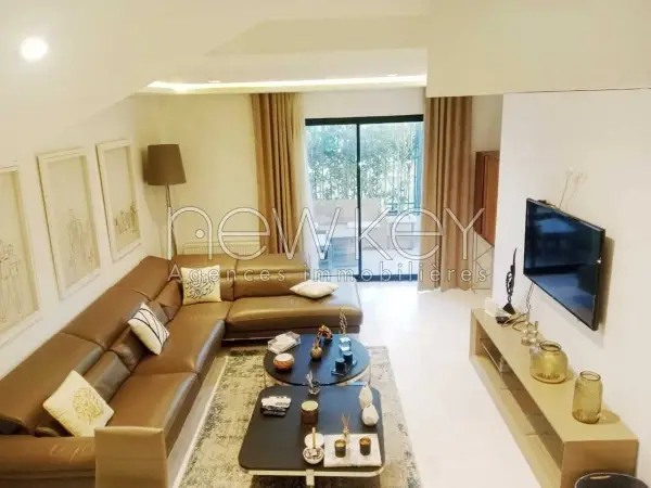 Un Duplex S+3 à vendre à Ain Zaghouan nord - 1