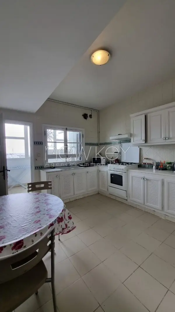 Appartement s+3 à la Marsa - 1