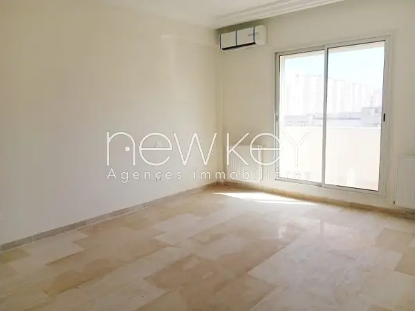Un Appartement S+3 à vendre à La Nouvelle Soukra - 3