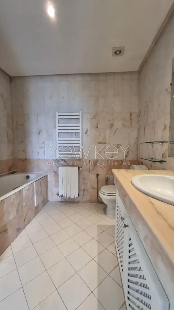 Appartement s3 vue mer à la Marsa - 8