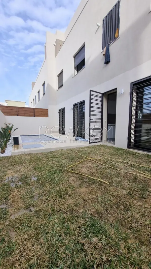 Apparemment S+2 avec piscine - 3