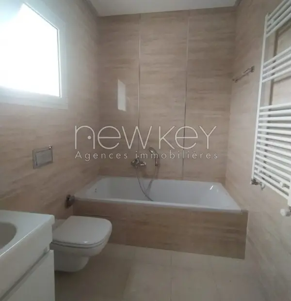 Un Appartement Neuf S+1 à louer à La Soukra - 3