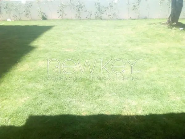 Un Appartement S+2 avec jardin à La Nouvelle Soukra - 3
