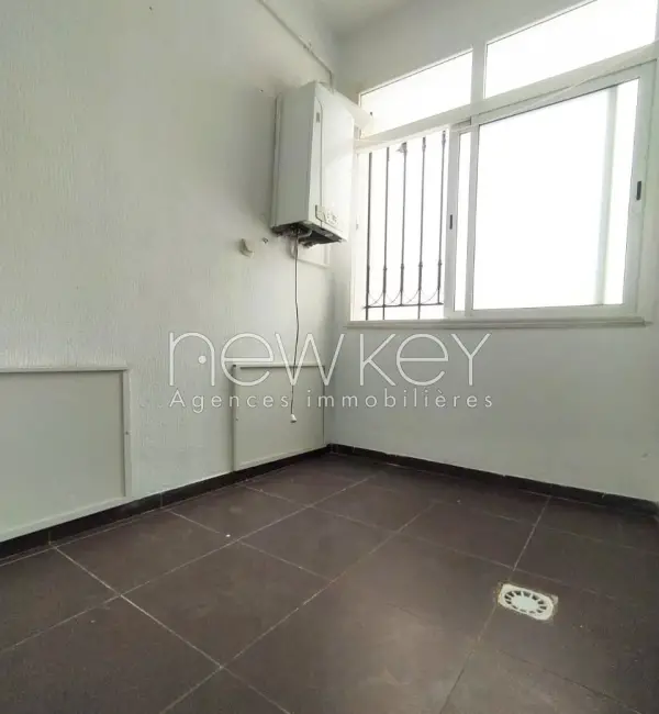 Un Appartement s+2 avec jardin à louer à La Soukra - 2