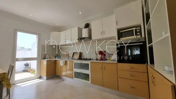 Bel Appartement S+4 meublé au coeur de la Marsa - 3