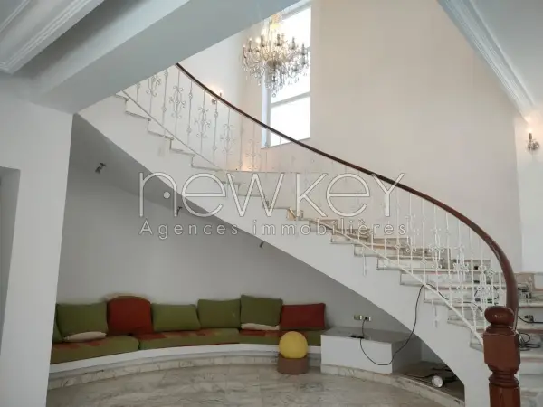 Magnifique villa S+5 à La Marsa - 7