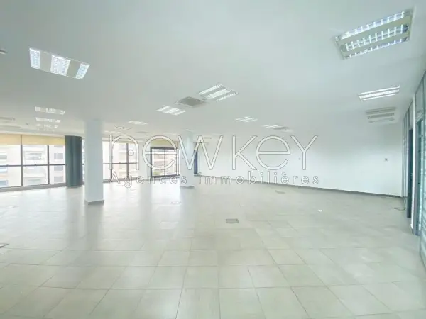 Bureaux à louer aux Berges du Lac 2 - 1