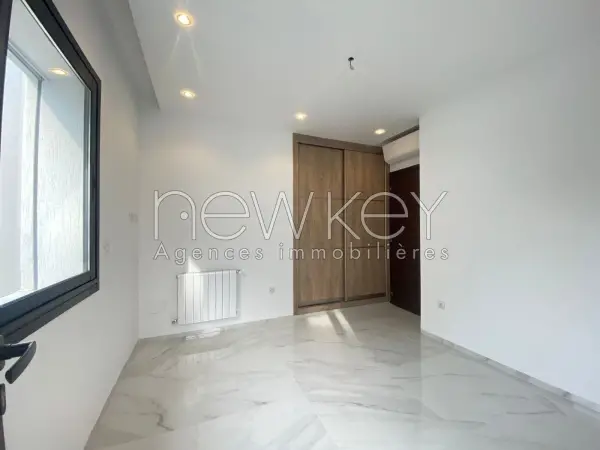 Appartement S2 neuf à louer aux Berges du Lac 2 - 5