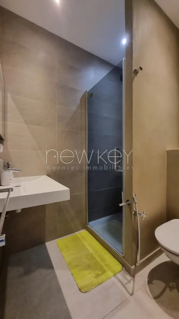 Rez de chaussée de villa s+3 meublé à la Marsa - 5