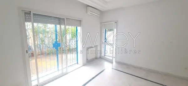 Appartement S+3 avec jardin à Ain Zaghouan - 9