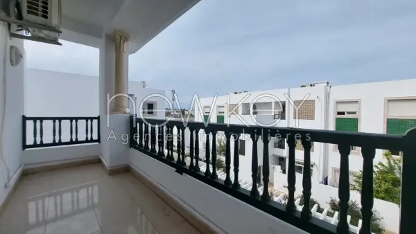 Bel appartement S+3 à la Marsa - 4