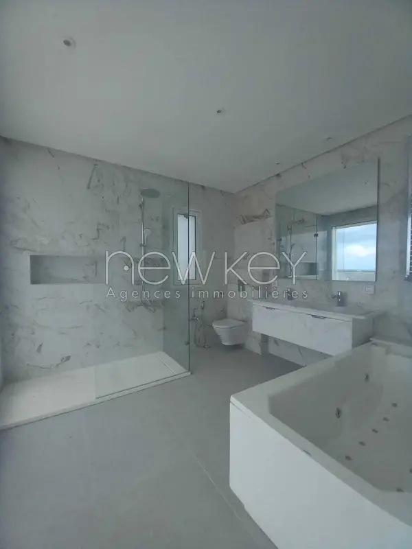 Villa s+5 à Gammarth vue sur mer - 12