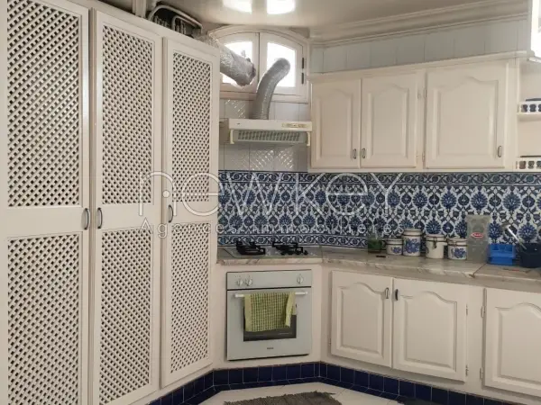 Une belle villa s+4 à la Marsa - 21