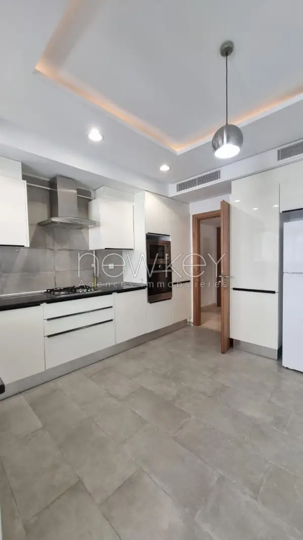 Appartement s+3 vue mer à la Marsa - 9