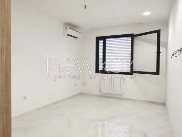 Appartement S1 neuf à vendre aux Berges du Lac 2 - 4