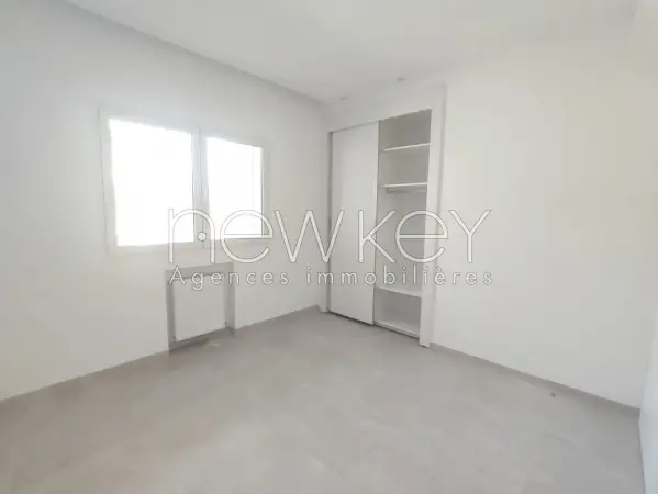 Un Appartement S+3 à louer La Soukra - 5