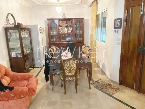 Une Villa à vendre à La Soukra - 2