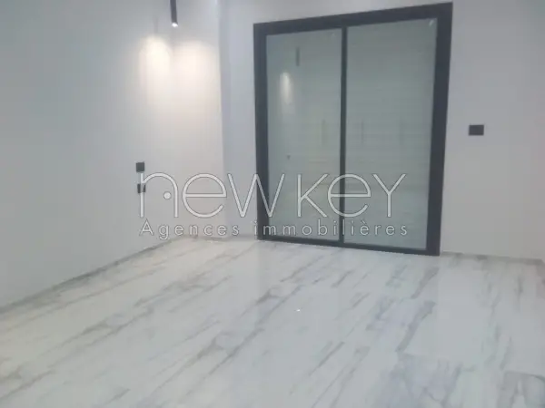 Un Appartement S+3 Neuf à vendre à La Nouvelle Soukra - 5
