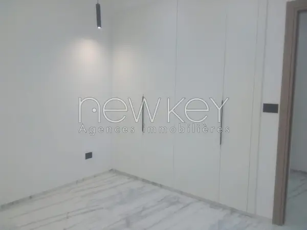 Un Appartement S+3 Neuf à vendre à La Nouvelle Soukra - 6
