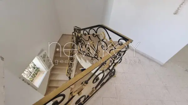 Villa s+3 à Gammarth - 4