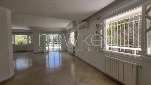 Villa s+3 à Gammarth - 3