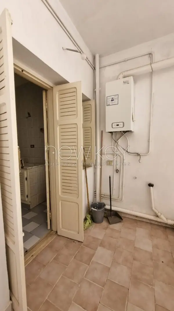 A vendre un appartement s+3 à la Marsa - 7