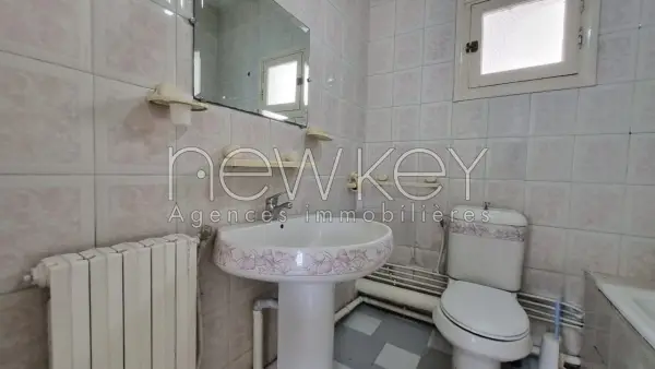 A vendre un appartement s+3 à la Marsa - 9