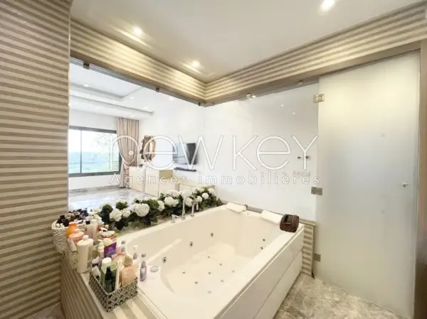 Appartement S3 avec piscine à vendre au Lac 2 - 5