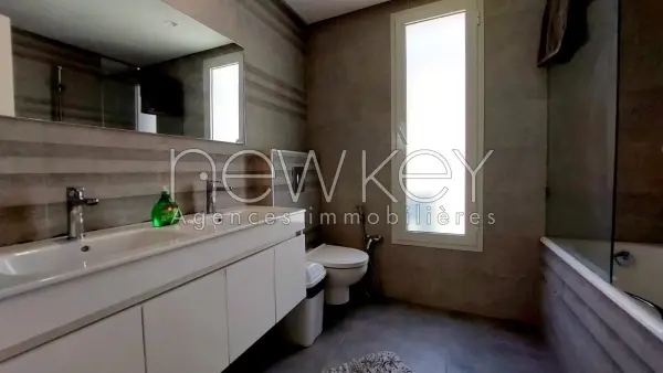 Magnifique villa s+3 à la marsa - 16