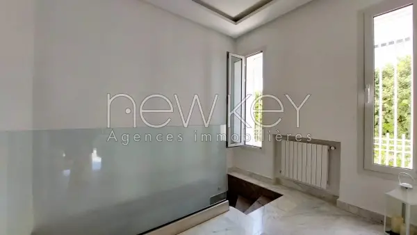 Magnifique villa s+3 à la marsa - 14