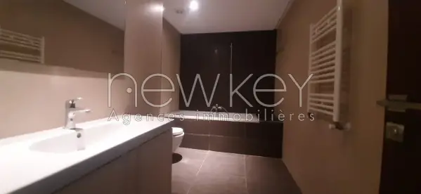 Un Appartement S+2 à louer à Ain Zaghouan Nord - 4