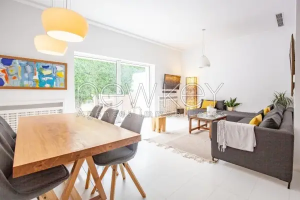 Triplex s+5 meublé à Gammarth - 2