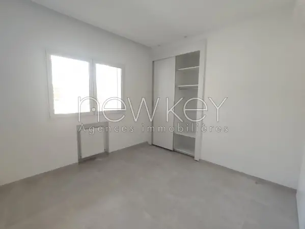 Un Appartement S+3 à louer à La Soukra - 4