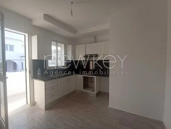 Appartement s+3 à la Marsa - 2