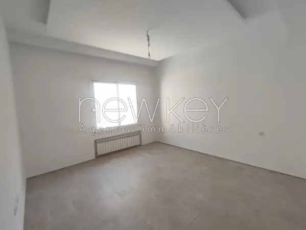 Appartement S+3 à vendre à La Soukra - 7